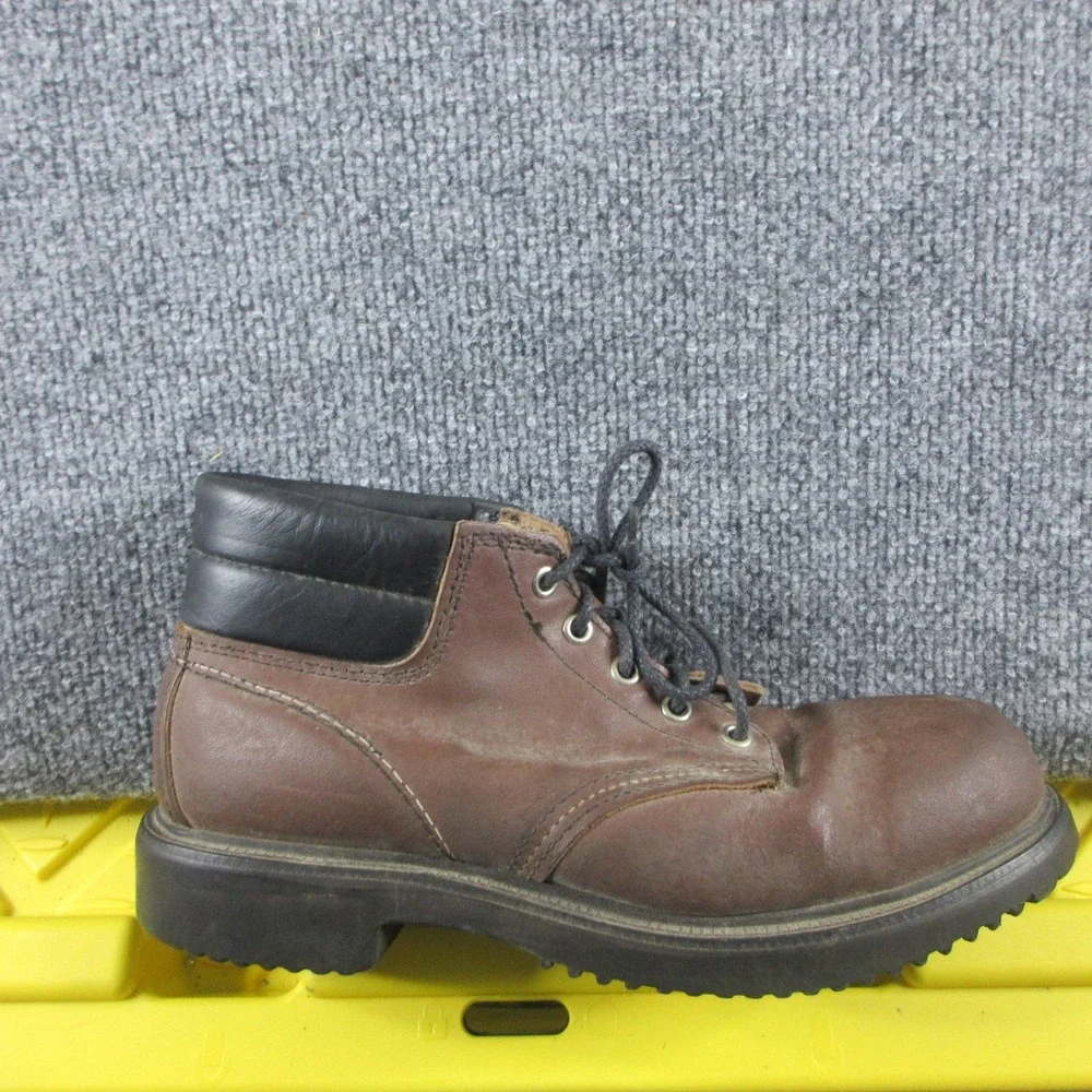 Red Wing Chukka Boots Mens Size 8.5? Brown Leather Lace Up Slip Resistant Work